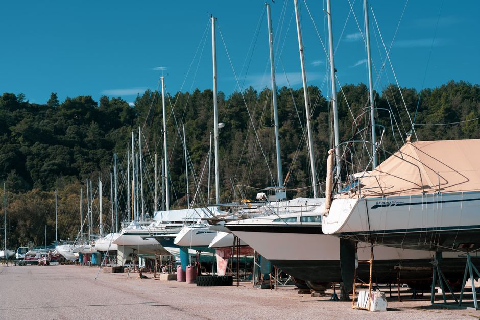 boat repair shop